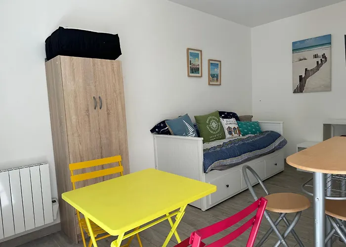 2 Pers, Acces Direct - Fr-1-197-623 Lägenhet Les Sables-dʼOlonne