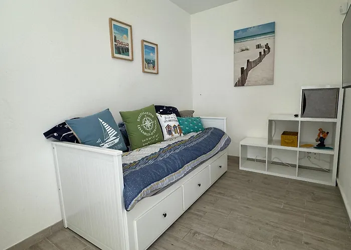 2 Pers, Acces Direct - Fr-1-197-623 Lägenhet Les Sables-dʼOlonne